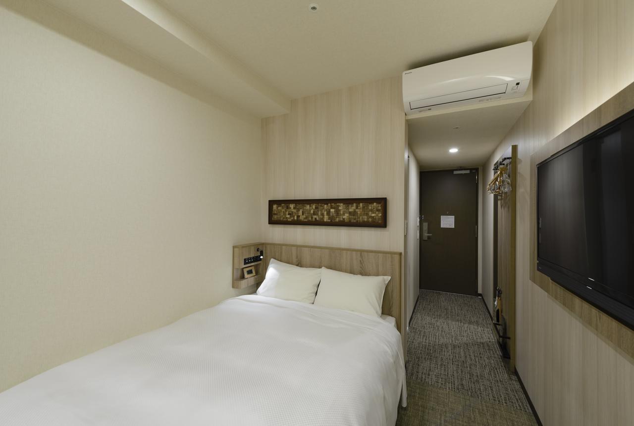 Hotel Il Fiore Kasai Tokyo Exterior photo